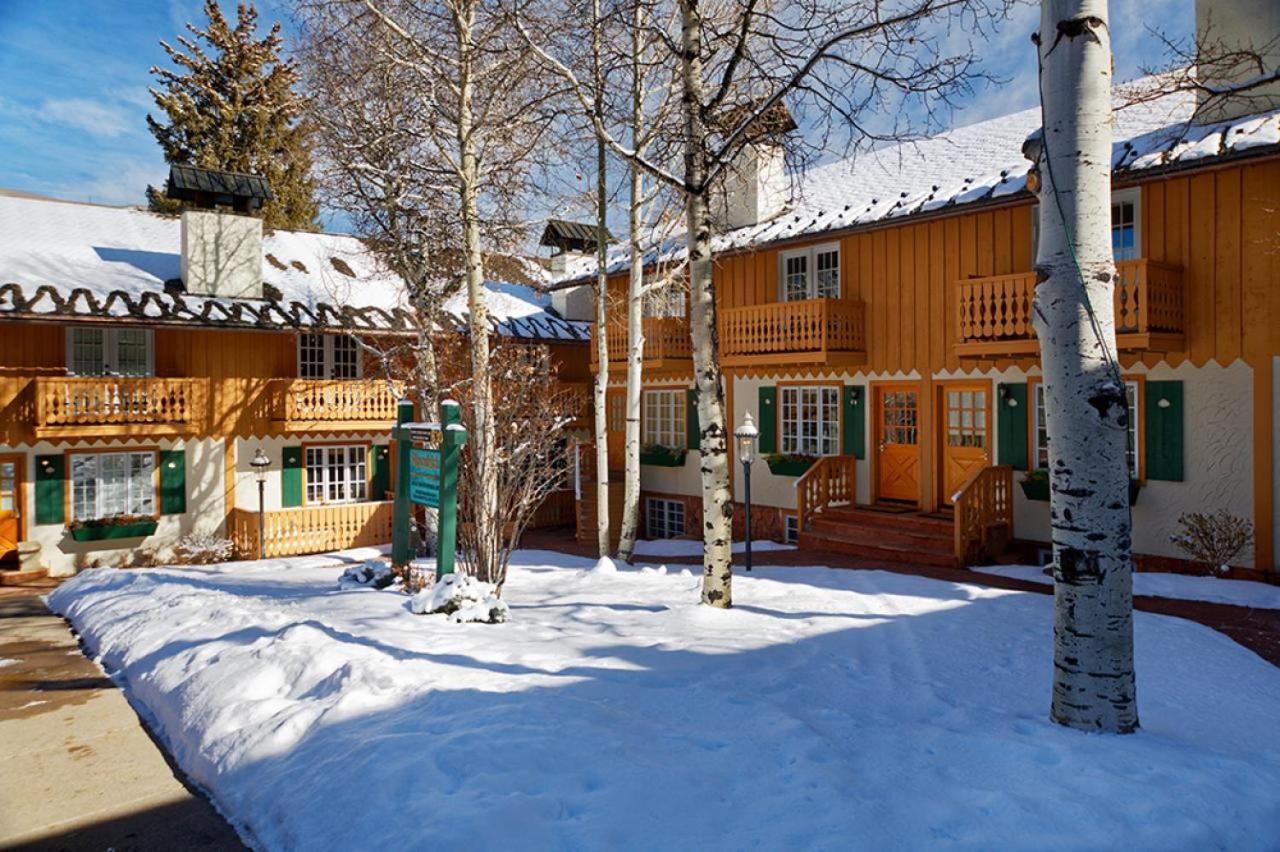 Alpenblick 1, Three Level Townhouse With Fireplace, Private Balcony, And Great Location Holiday home Aspen